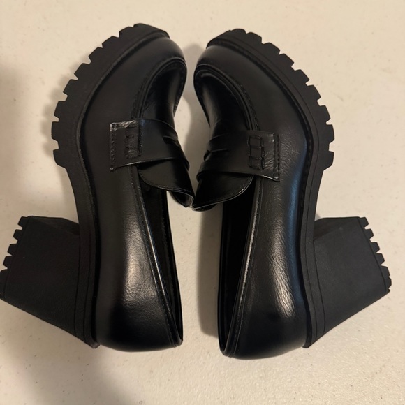 Soda Black Platform Loafers - Picture 8 of 10